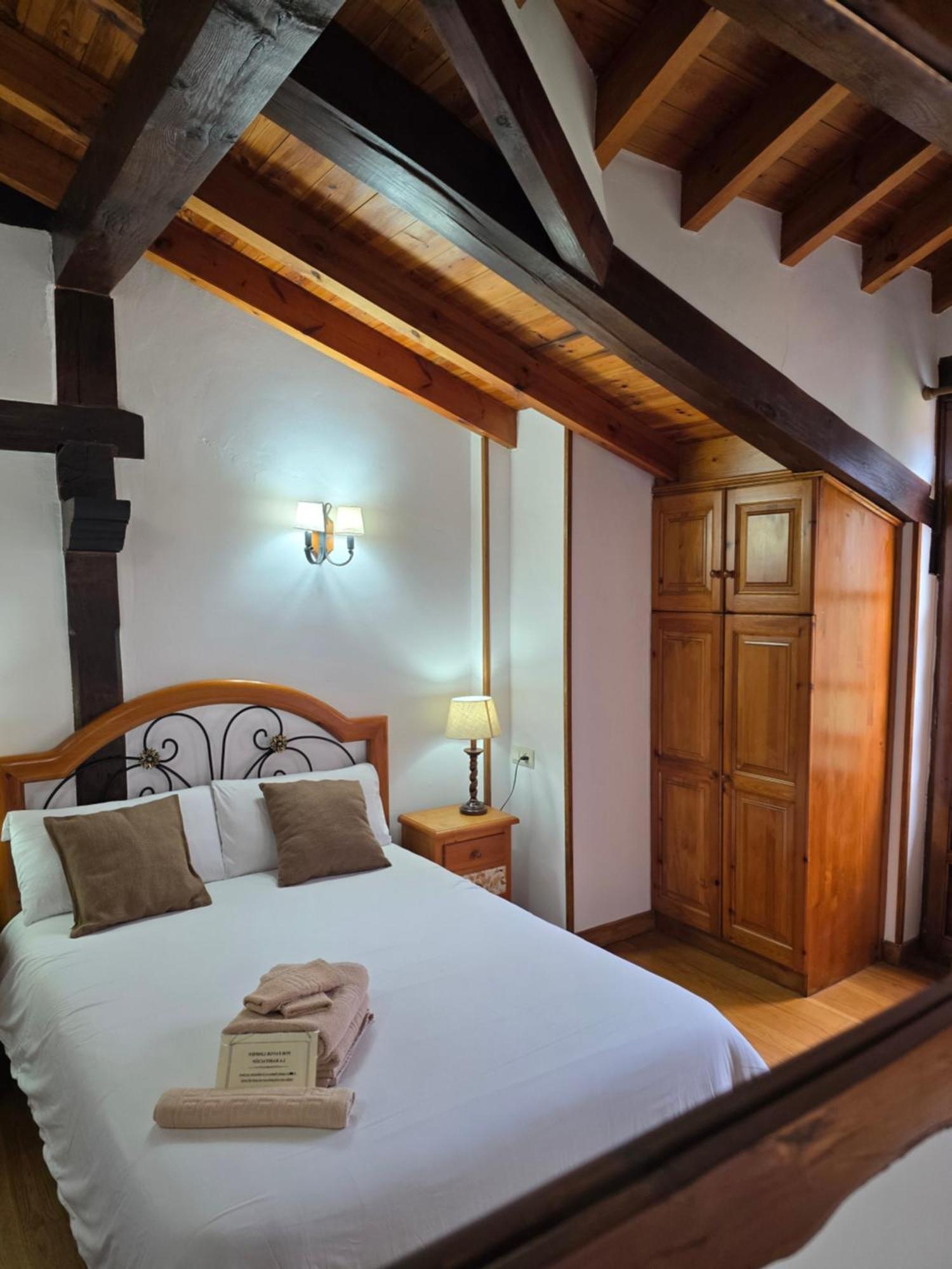 Hotel Rural El Sestil Dobres Extérieur photo